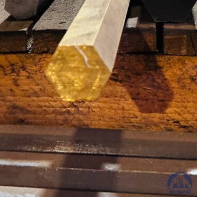 Шестигранник латунный 5,5 мм ЛС59-1 ГОСТ 2060-2006 купить в Нижневартовске