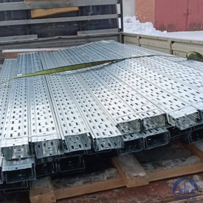 Лоток кабельный перфорированный 100х50  s=0.7 купить в Нижневартовске